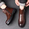 Stivali Uomo Nero Chelsea Pelliccia Caldo Maschio Casual Scarpe in vera pelle Abito firmato Stivale Cerniera laterale Calzature eleganti da lavoro 230928