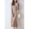 Kvinnors tröjor Autumn och Winter Wool Mid Length Dress Round Neck Over Knee Cashmere Fishtail kjol