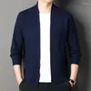 Chandails pour hommes 2023 Tendance printemps et automne Couleur unie Cardigan tricoté Cardigan de style simple coréen Manteau Casual Mode Col V Châle