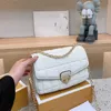 Mic Chian Designer Kamerataschen Frauen Luxurys Umhängetasche Schultertasche Leder Große Kapazität Handtasche Messenger 230915