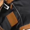 Designer axelväska lyx läder kedja väska mode clamshell crossbody väska bred axel rem liten fyrkantig väska internet kändis stjärna med ruta 24x15x5cm