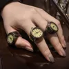 Anelli a grappolo 1 pezzo orologio al quarzo elastico elastico punk vintage per donna uomo individualità accessori per coppia hip-hop