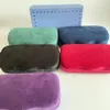 Designer Solglasögon Case Velvet Eyewear Tin Box Brand Red Green Sun Glasses Bag Cloth325k