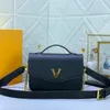 Lvse Bag Strap Crossbody Designer Chain Ll Handbag de cuero de vaca de alta calidad para mujer Manejo de un solo manejo de bolsas de bolsillo de lujo Twistes Twist Lock Pequeño cuadrado