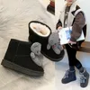 UGG2023 nuovo UG boot kid Bambini Stivali da neve scarpe invernali calde Pelle di pecora lana integrata antiscivolo suola morbida suola in gomma Scarpe per bambini Regalo di Natale