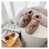 UGG2023 nuovo UG boot kid Bambini Stivali da neve scarpe invernali calde Pelle di pecora lana integrata antiscivolo suola morbida suola in gomma Scarpe per bambini Regalo di Natale