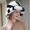 Breda randen hattar hink hattar lyxiga fluffy faux päls hink hatt kvinnor imitation päls kanin kanin päls ryska kvinnor panama fiskare hatt bob grossist 230928