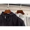 Casacos de trincheira femininos 2023 luxo verão com capuz roupas de proteção solar babados de alta qualidade jaqueta feminina blusão