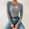 Chandails pour femmes 2023 automne et hiver mode évider Slim Fit pull pull couleur unie polyvalent bas tricoté