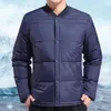 Chaquetas para hombres para hombre otoño e invierno chaqueta de plumón forro engrosado desgaste exterior abrigo de pato blanco color sólido abrigos de estilo simple 2023