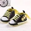 First Walkers Baby Boys Fashion Sneakers Print Cartoon Mönster Soft Sole First Walkers Spädbarn Småbarn Inomhusskor för 0-18m 230928