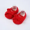 Första vandrare födda baby unisex korall fleece bootie vinter varm spädbarn småbarn spjälskor klassisk golv bowknot