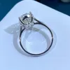 حلقات الكتلة Luomansi 10 5ct Oval Super Flash Big Diamond Ring 100 ٪ -S925 Sterling Silver 18K Gold Women Engagement Jowldr266H