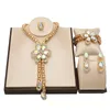 Bruiloft Sieradensets Dubai 18k Vergulde Sieraden Set Dames 10 jaar Unieke Koperen Hanger Ketting Oorbellen Bruiloftssieraden 230928