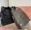 Designerskie torby sklepowe torebka na ramię hobos torebka pod pachami duża pojemność brązowy spadek crack skórzana moda