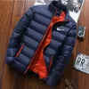 Mäns jackor Men Winter Fashion Trend Jacket Motorcykel Baseballjacka Vindtät blixtlås Vindtät foder Plush Jacket Mänjacka 230928