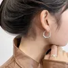 Orecchini a cerchio Anelli per orecchie in metallo alla moda per le donne Gioielli penetranti di lusso europei