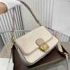 Designer-Tasche, Unisex, Messenger-Tasche, quadratisches Leder, Schulter-Crossbody, Spiegelqualität, Pendler-Damen, vielseitiger Crossbo