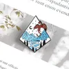 Brosches Snow Mountain Dragon Pins D20 DND EMAMEL Ryggsäckväska Hat Läderjackor Fashion Accessory Jewelry