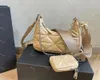 Women Crossbody Bags Hobo 2pcs مصمم الأزياء الفاخرة الأزياء الفضية مقبض حقائب اليد حقيبة الكتف