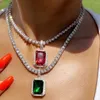 Pendentif Colliers Strass européens et américains Collier carré Émeraudes rouges Clavicule Chaîne Bijoux Femmes