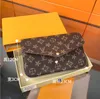 Luxurys Bagのお気に入りのマルチアクセサリー3 PCS/セット女性クロスボディ財布メッセンジャーバッグハンドバッグフラワーズ