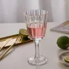 Copos de vinho 2pcs Retro Glass Retro com relevo Champagne Flute Home Juice Copo Driving Bar Party Festa de Goble