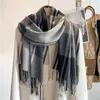 Scarves 2023 Women Plaid Cashmere Shawls Scarf Luxury Winter Warm Pashmina Blanket With Tassel Bufanda Neckerchief Design Foulard Stoles