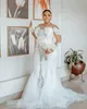 Taille sirène plus robes de mariée manches longues robe nuptiale bijou de cou de lacet applique gardien de balayage