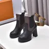 2023 مصمم باريس حذاء بنعل سميك نمط غير رسمي شارع عادي جلد كتلة كعب امرأة تقليم زيبر المطاط الوحيد الصحراء مارتن أحذية رياضية شتوية مع صندوق أصلي