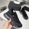 Designerskie buty do biegania mody Sneakers mężczyźni kobiety luksusowe sportowe buty zwykłe trenerzy kanałów klasyczne trampki ccity fdgd