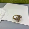 High Classic 18K Gold Plated Rings Designer Doppelg Ohrring Luxus Geometrisch kristallherzarmige Paar Bandring für Frau Hochzeit B 2675