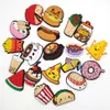 Anime charms grossist barndomsminnen mat dryck frukt tecknad charm sko tillbehör pvc dekoration spänne mjuka gummi charms snabba fartyg5804651