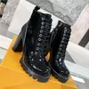 2023 Designer Paris Iconic Star Trail Ankle Boots Treaded gummipatent Canvas och läder Hög klack chunky spetsar upp Martin Ladys vinter sneakers med originallåda