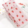 Enrole de presente caixa portátil papel de bolsa manual Roupas coloridas embalagens de bolsa de frutas de desenho animado para doces de festas de aniversário de bolo de doces