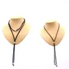 Papillon 10 pz/lotto Western Suede Bolo Tie Collare a Forma di Cuore Corda di Cuoio Unisex Modello Vintage Cowgirl Accessori Da Sposa