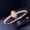 Moda Bangle Classic Water Drop Jewelry Cubic Zirconia for Women Party Wedding Top Quality