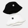 ベレー帽の冬の帽子for women gorros bonnets girls fuzzy fisherman cap