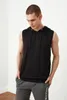 Herren-Tanktops, Trendyol Herren-Sportunterhemd mit Kapuze