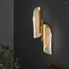 Wandlampen Postmoderne Goldlampe Kupfer Innendekor Wandleuchte Acryl Treppe für Wohnzimmer Schlafzimmer Korridor Gang Wellenlicht