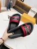 2023 Lock It Flat Mule Slippers Designer Womens Luxurys Designers Sandals Genuine Leather Ladies Dauphine Outdoor Casual Slipper Flip Flops Scuffs 35-41