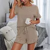 Женские спортивные костюмы повседневные шорты для лаунхводеров Set Set Summer Women Tie Tee Toe Tee и свободные Mini с высокой талией Two Piece 2023