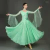 Stage Wear Big Swing Green Ballroom Dance Competition Robe avec strass Valse Social Rumba Costumes Robe de bal