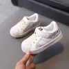 Chaussures de sport pour enfants 2023 printemps et automne garçons filles élégant Sneaker enfants pompes semelle souple baskets pour fille