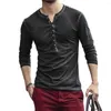 Męskie koszule retro z długim rękawem streetwear men t-shirt solidny kolor swobodny v szyja cienkie guziki oddychające męskie ubrania codzienne zużycie