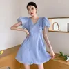 Festklänningar Puff Sleeve Dress Sweet Girls Birthday V-hals midja diamanter Tassel Sky Blue Princess Puffy 2023 SummersHort