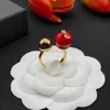Золото Красное Кольцо Дизайнерские Кольца Для Женщин Мужчин Luxurys Дизайнеры Модные Ювелирные Изделия Любителей Y Кольцо Для Свадебного Подарка 2301031Z