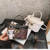 Fransk liten väska vintage box formväskor kvinnlig 2021 trendig design handväska en axel messenger tote retro mode handväska crossbod245b