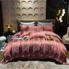 Bedding Sets Stripe Drop Wedding Duvet Cover Set Golden Jacquard Flat Sheet Pillowcase 4Pcs European Luxury Red