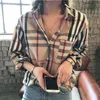 Taille plus de vêtements pour femmes Blouses 2024 Classic Plaid Shirt Spring Automne Loose Temperament Topament Top Shirts Blouse pour femmes S-xxxxl